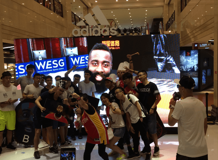 NBA巨星詹姆斯.哈登中国行